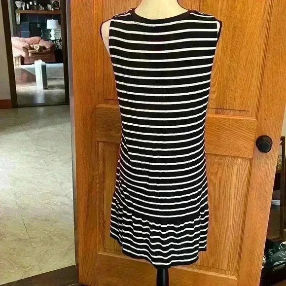 Tommy Hilfiger Blue and White Sleeveless Dress Ruffle Bottom Size Small - Picture 7 of 10